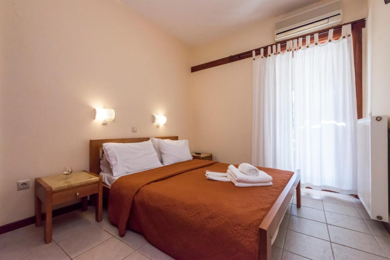 Akroyali Hotel & Villas Mési Exterior foto