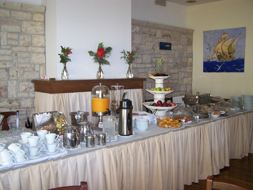 Akroyali Hotel & Villas Mési Exterior foto
